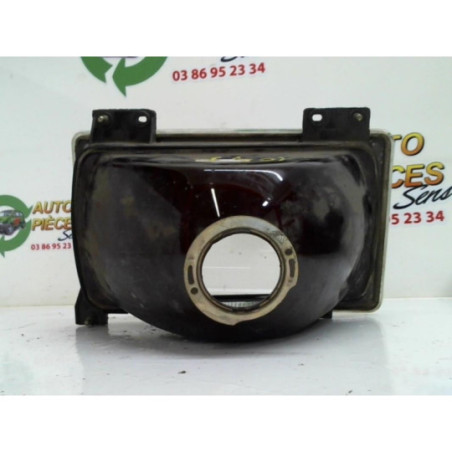 Optique avant principal droit (feux)(phare) PEUGEOT 104 d’occasion
