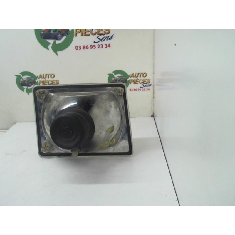 Optique avant principal droit (feux)(phare) FIAT  d’occasion