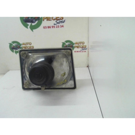 Optique avant principal droit (feux)(phare) FIAT  d’occasion