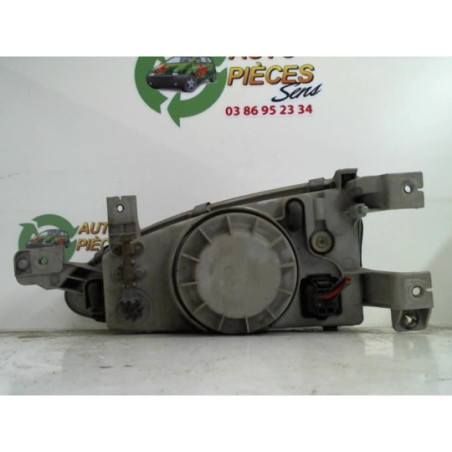 Optique avant principal droit (feux)(phare) HYUNDAI  d’occasion