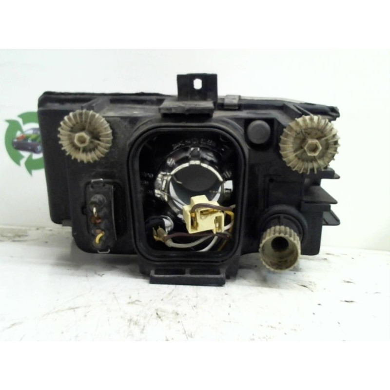 Optique avant principal droit (feux)(phare) VOLKSWAGEN CADDY 1 d’occasion