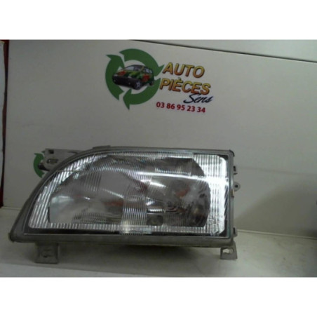 Optique avant principal droit (feux)(phare) FORD  d’occasion