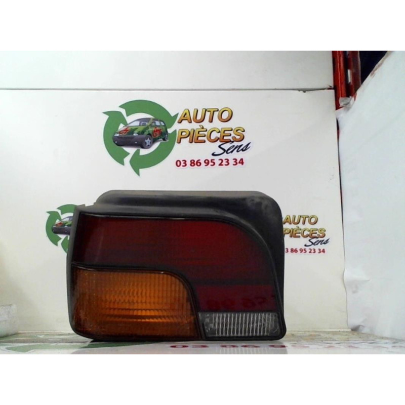 Feu arriere principal gauche (feux) ROVER 100 PHASE 1 d’occasion