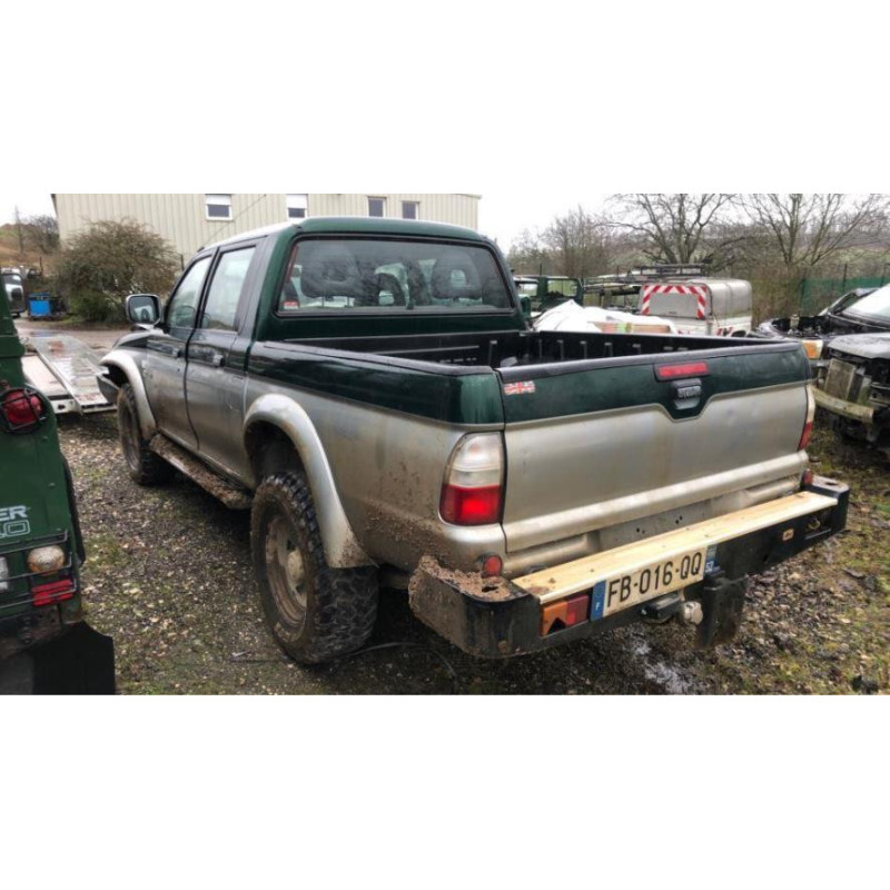 Triangle superieur avant droit MITSUBISHI L 200 2 d’occasion