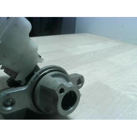 Maitre cylindre (freinage) FORD FIESTA 6 PHASE 1 d’occasion