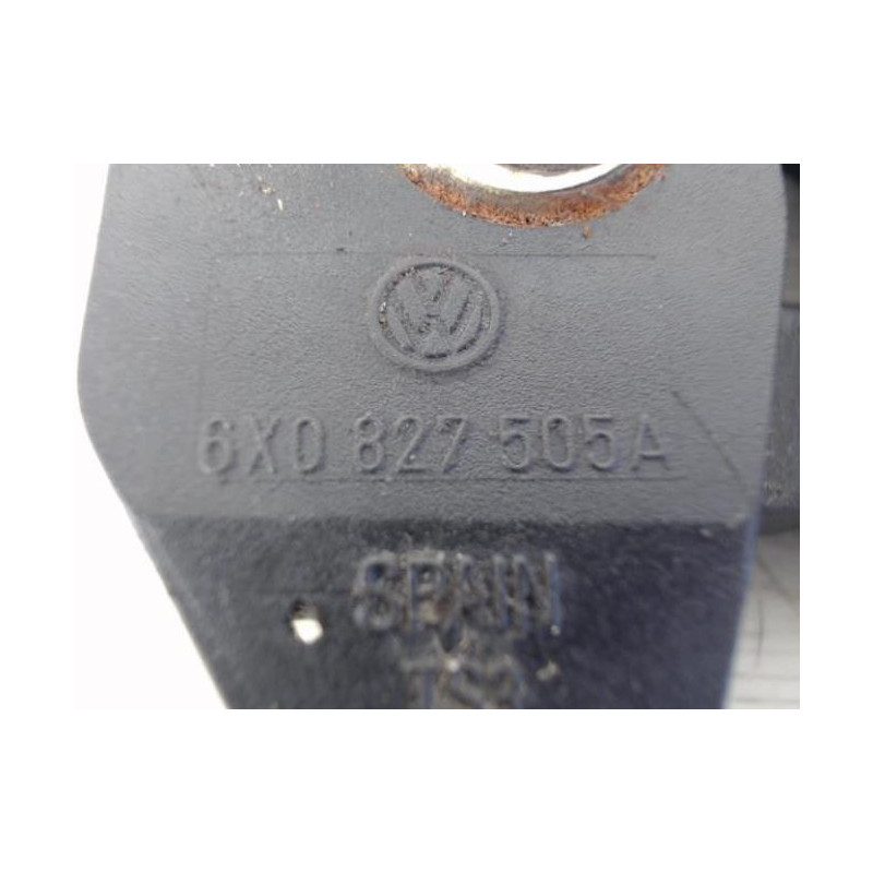 Serrure de coffre VOLKSWAGEN GOLF 4 d’occasion