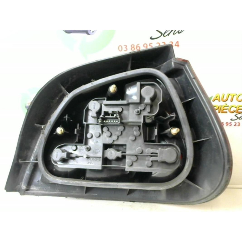 Feu arriere principal gauche (feux) RENAULT MEGANE 1 PHASE 2 d’occasion