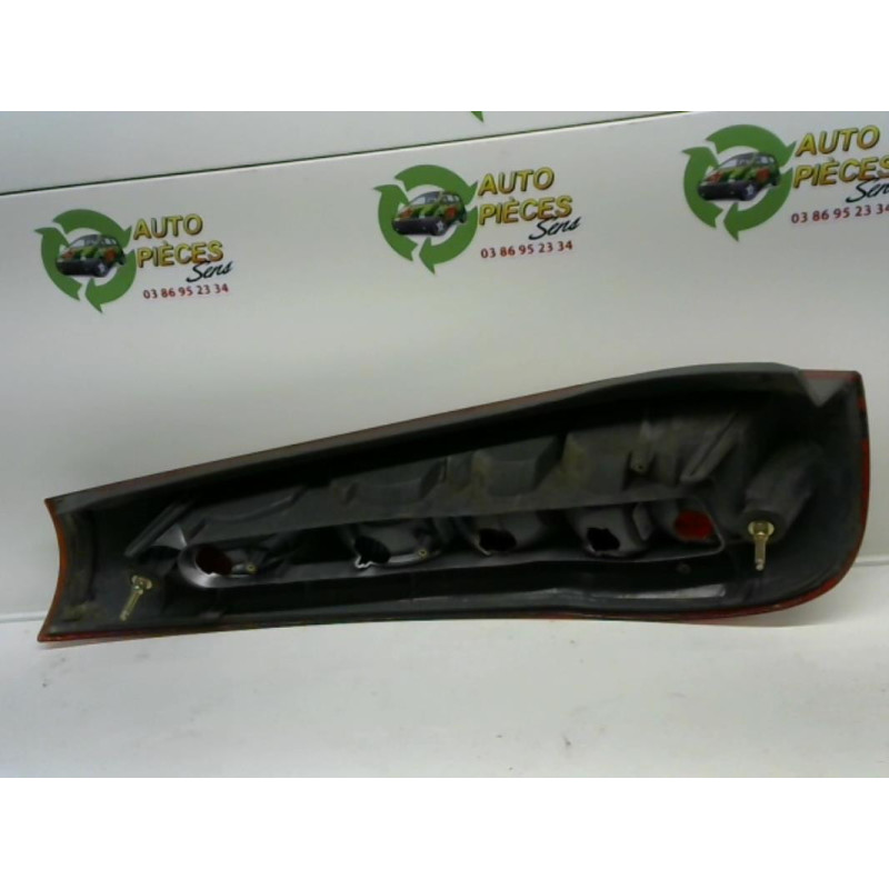 Feu arriere principal droit (feux) FIAT PUNTO 1 PHASE 1 d’occasion