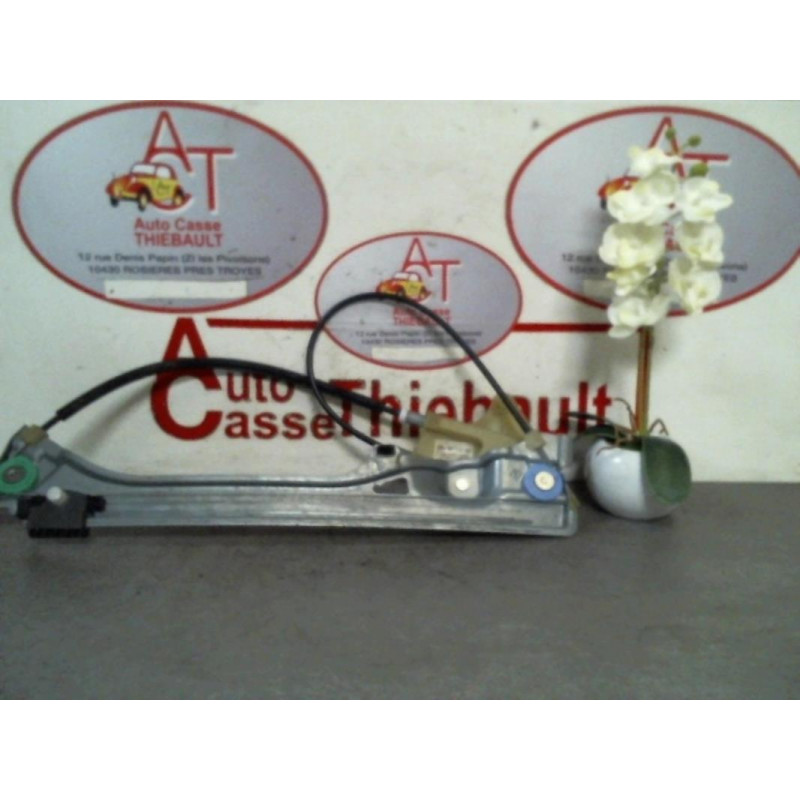 Mecanisme de leve vitre electrique arriere droit RENAULT LAGUNA III PHASE 2 d’occasion