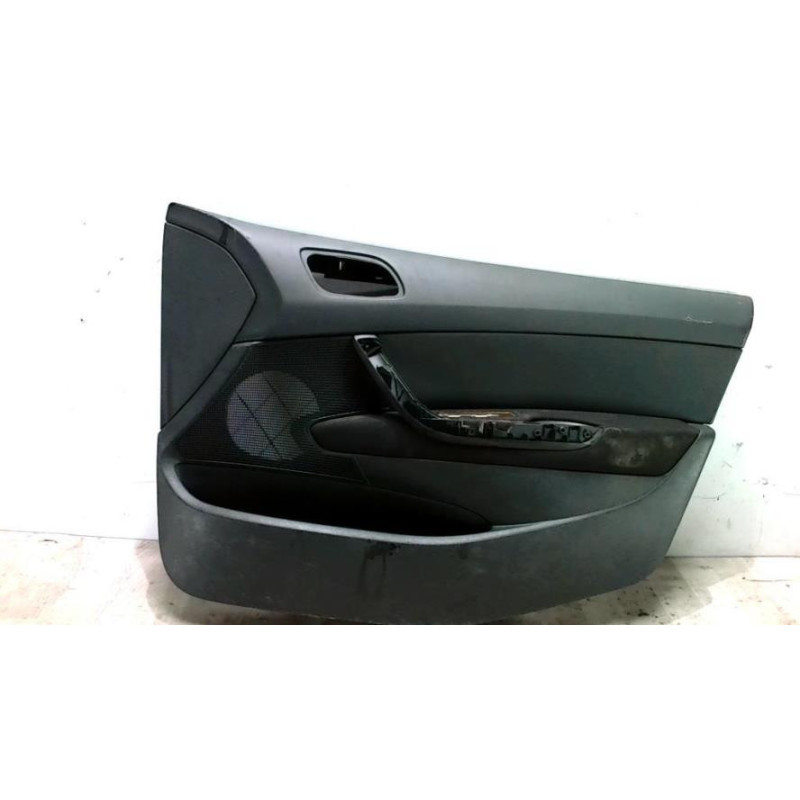 Panneau de porte avant droit PEUGEOT 308 1 SW PHASE 1 BREAK d’occasion