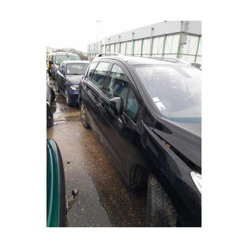Panneau de porte avant droit PEUGEOT 308 1 SW PHASE 1 BREAK d’occasion