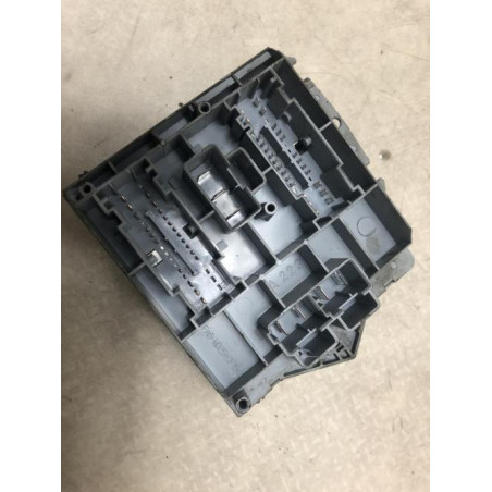 Boitier servitude moteur (BSM) ALFA ROMEO GT COUPE d’occasion