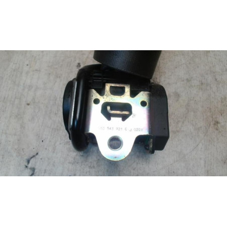Ceinture avant droit AUDI A4 2 PHASE 1 d’occasion