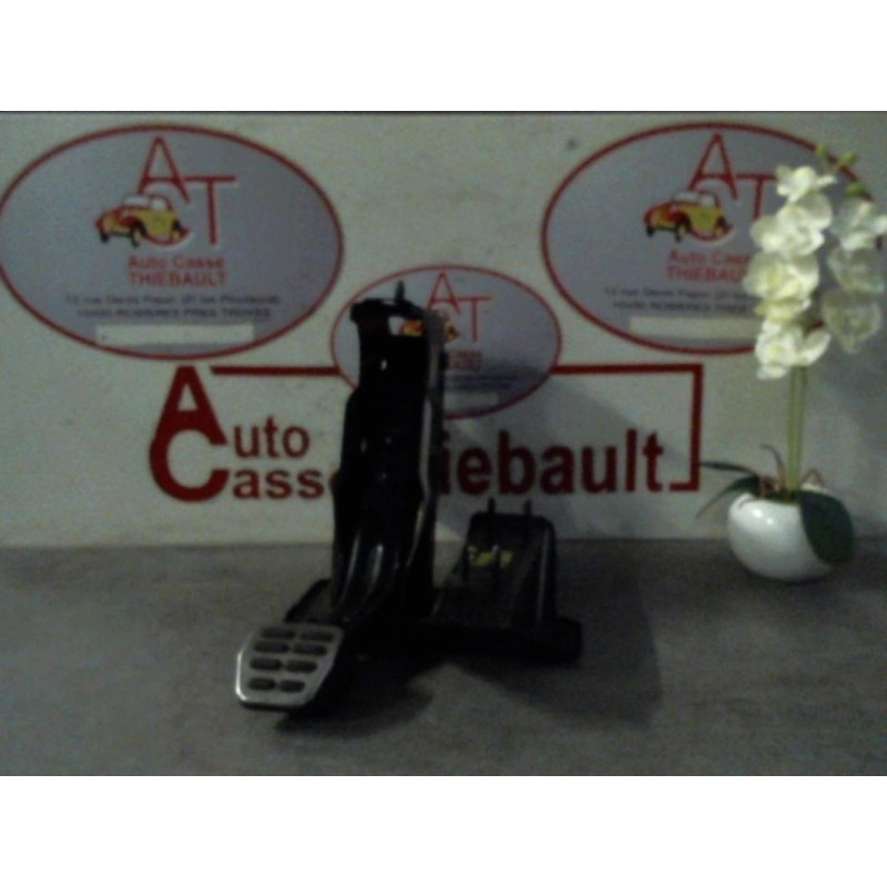 Pedalier d'embrayage AUDI TT 1.8 T d’occasion