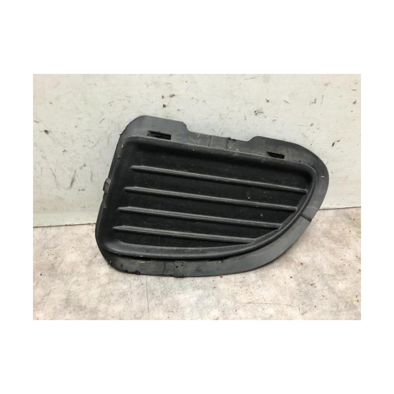 Moulure de pare choc avant FIAT GRANDE PUNTO d’occasion