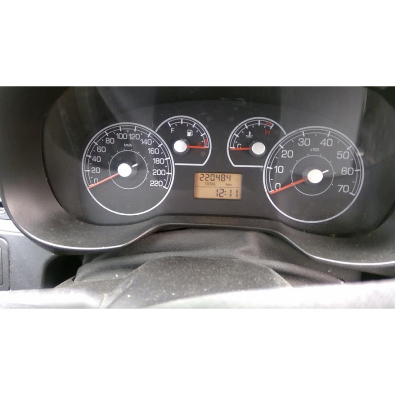 Moulure de pare choc avant FIAT GRANDE PUNTO d’occasion