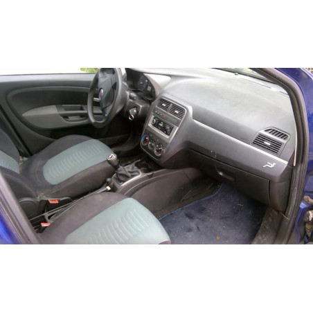 Moulure de pare choc avant FIAT GRANDE PUNTO d’occasion