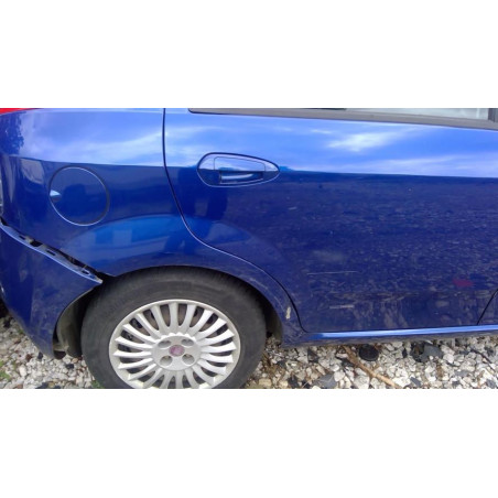 Moulure de pare choc avant FIAT GRANDE PUNTO d’occasion