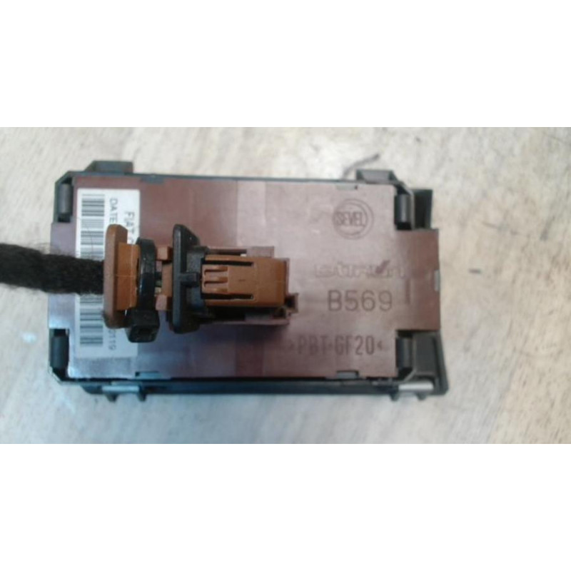 Commande de reglage hauteur de phare PEUGEOT BOXER 3 PHASE 1 d’occasion