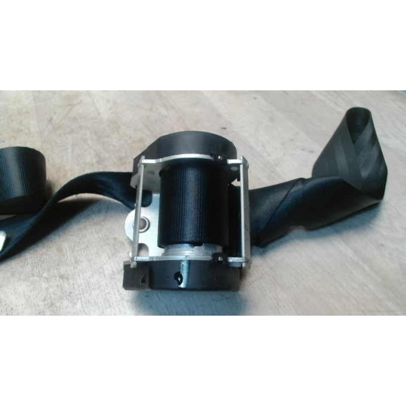 Ceinture arriere droit PEUGEOT 308 1 SW PHASE 1 BREAK d’occasion