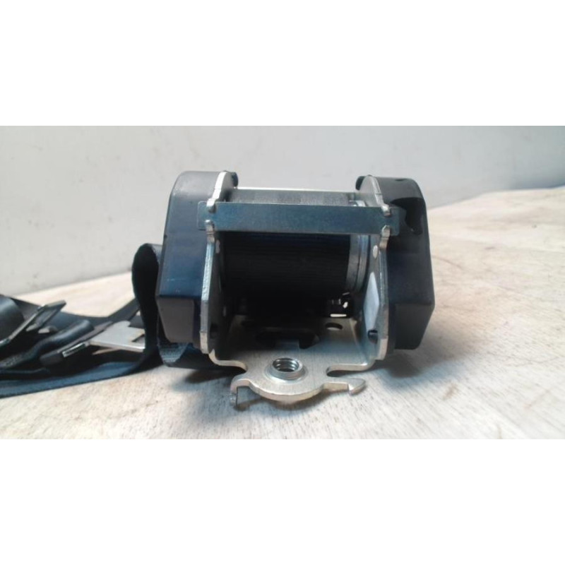 Ceinture arriere droit PEUGEOT 308 1 SW PHASE 1 BREAK d’occasion