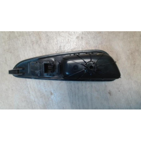 Interrupteur de leve vitre arriere droit PEUGEOT 308 1 SW PHASE 1 BREAK d’occasion