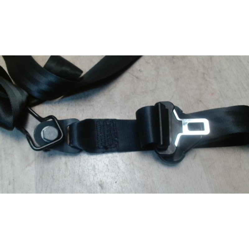 Ceinture arriere droit PEUGEOT 308 1 SW PHASE 1 BREAK d’occasion