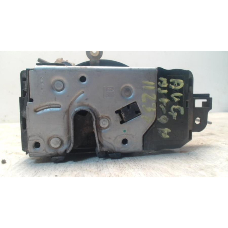 Serrure avant gauche OPEL ASTRA H PHASE 1 d’occasion