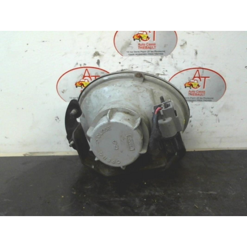 Anti brouillard droit (feux) HYUNDAI H1 FOURGON d’occasion
