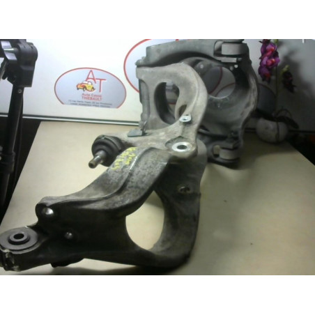 Bras inferieur avant gauche PEUGEOT 407 PHASE 1 d’occasion