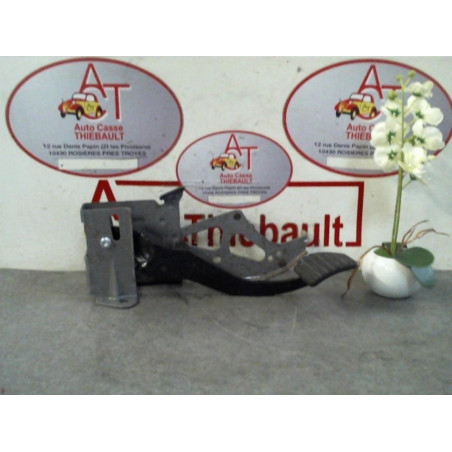 Pedalier de frein RENAULT KANGOO II d’occasion