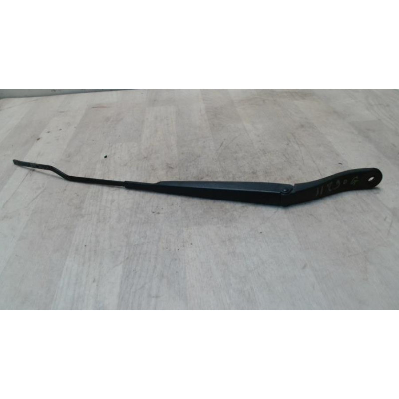 Bras essuie glace arrière gauche CITROEN C3 2 PHASE 1 d’occasion