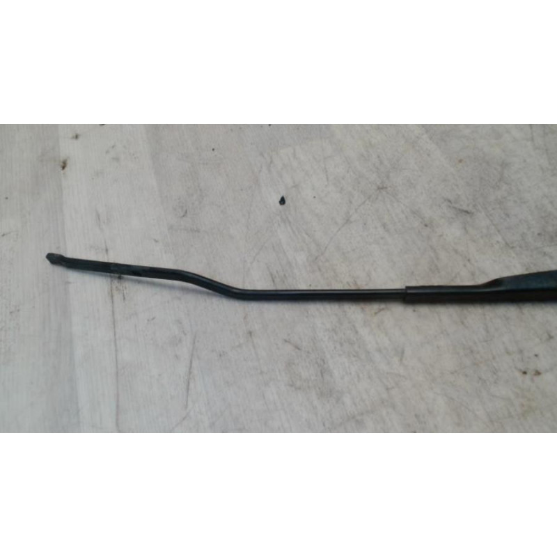 Bras essuie glace arrière gauche CITROEN C3 2 PHASE 1 d’occasion