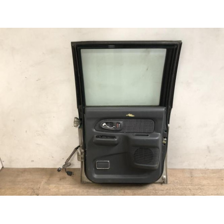 Porte arriere droit MITSUBISHI L 200 2 d’occasion