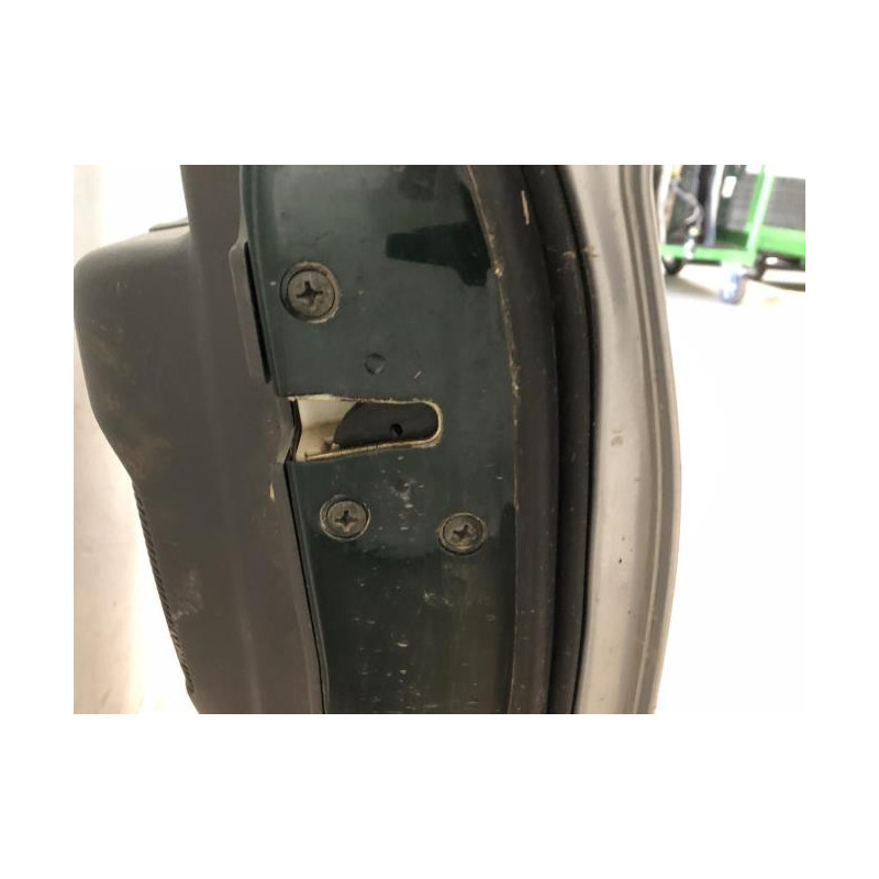 Porte arriere droit MITSUBISHI L 200 2 d’occasion