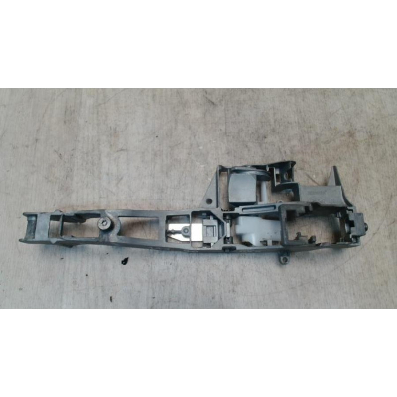 Support poignee porte avant gauche CITROEN C3 2 PHASE 1 d’occasion