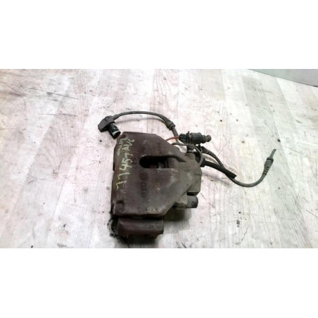 Etrier avant gauche (freinage) AUDI A4 2 PHASE 1 d’occasion