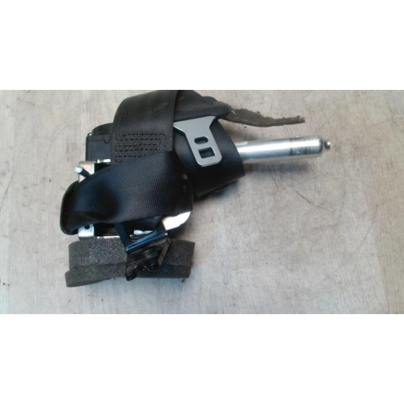 Ceinture arriere droit VOLVO C 30 PHASE 1 d’occasion