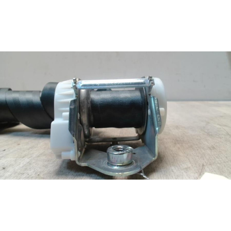 Ceinture arriere droit RENAULT GRAND MODUS PHASE 2 d’occasion