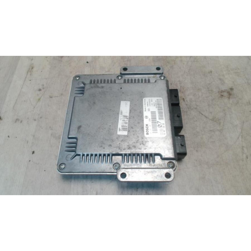 Calculateur moteur CITROEN C5 1 PHASE 1 d’occasion