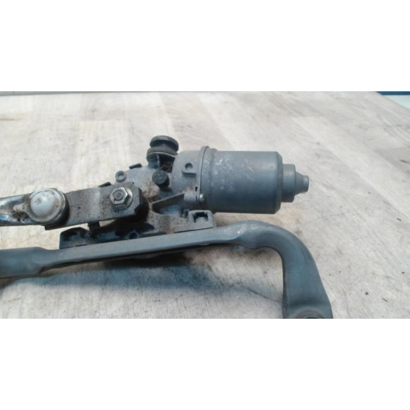 Moteur essuie glace avant TOYOTA YARIS 3 PHASE 1 d’occasion