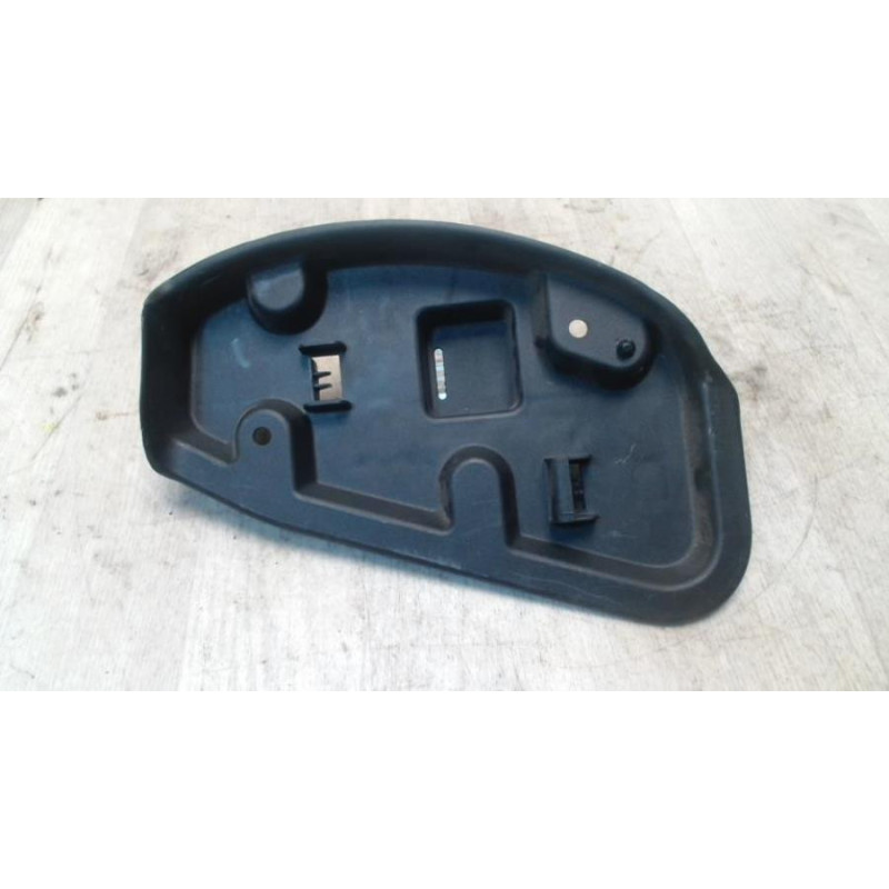 Platine feu arriere gauche CITROEN C5 1 PHASE 1 d’occasion