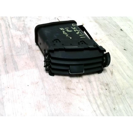 Aerateur tableau de bord avant droit TOYOTA COROLLA VERSO 2 PHASE 1 d’occasion