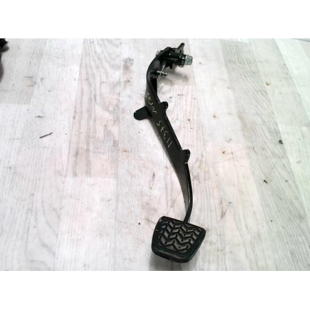 Pedalier de frein TOYOTA COROLLA VERSO 2 PHASE 1 d’occasion