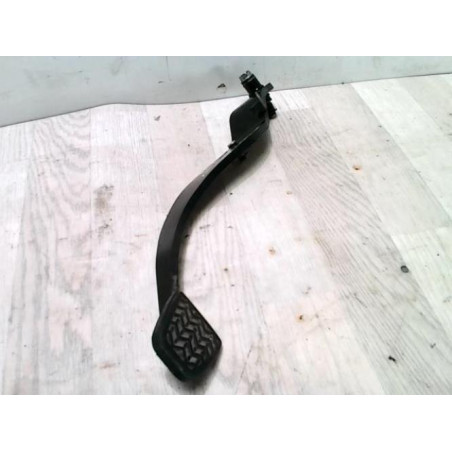 Pedalier d'embrayage TOYOTA COROLLA VERSO 2 PHASE 1 d’occasion