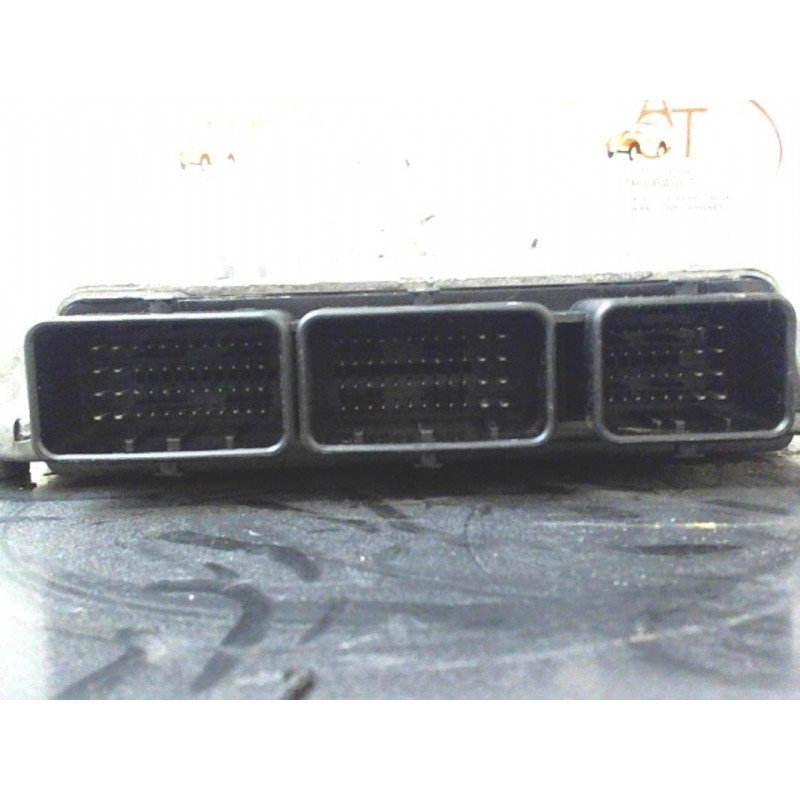 Calculateur moteur PEUGEOT 407 PHASE 1 d’occasion