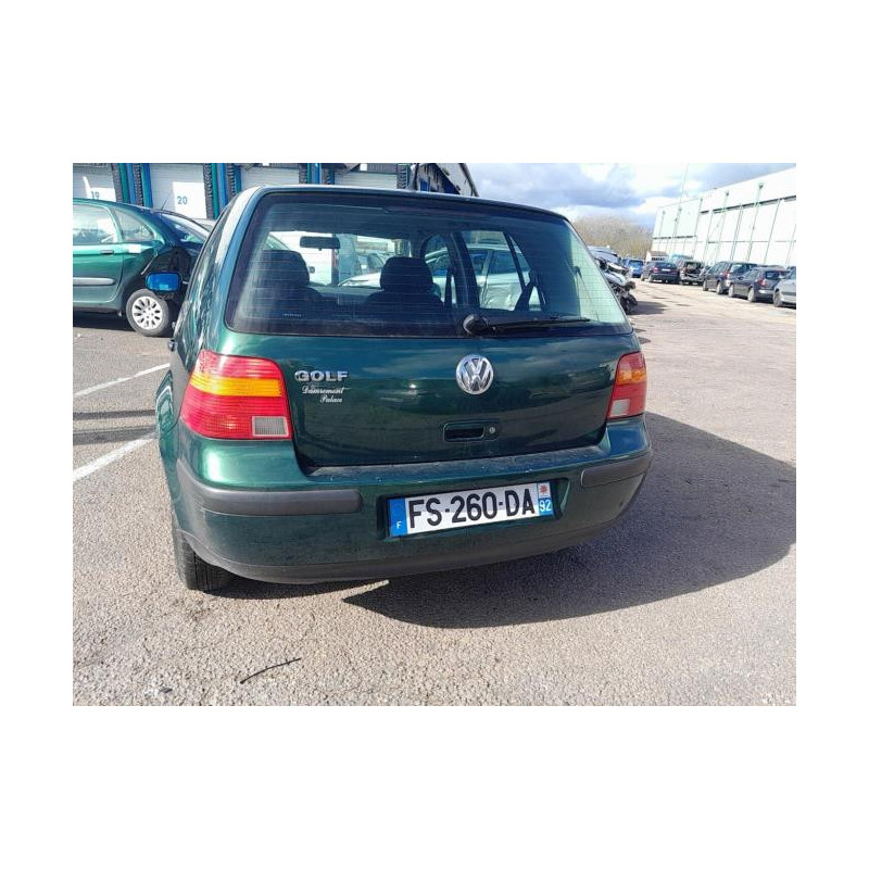 Platine feu arriere droit VOLKSWAGEN GOLF 4 d’occasion