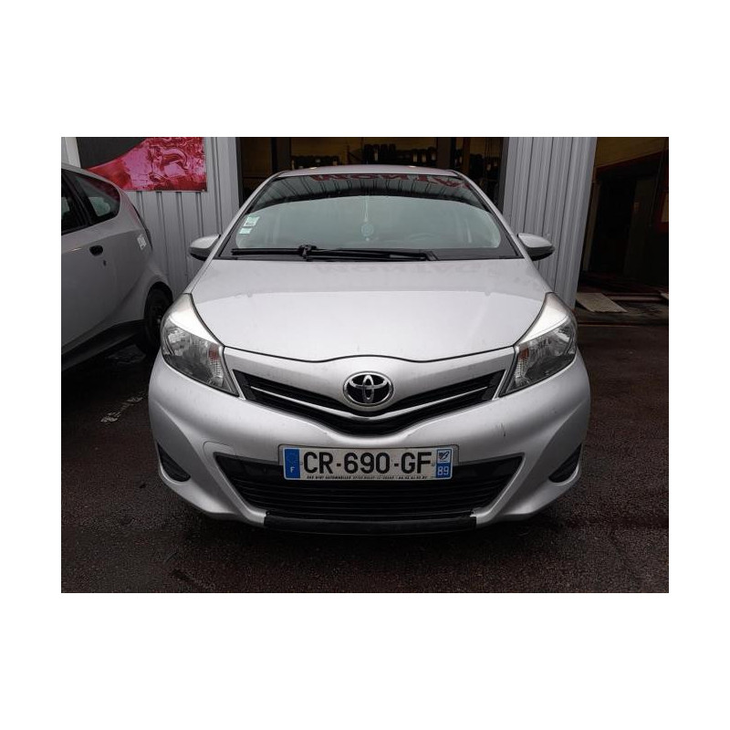Siege avant gauche TOYOTA YARIS 3 PHASE 1 d’occasion