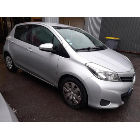 Siege avant gauche TOYOTA YARIS 3 PHASE 1 d’occasion