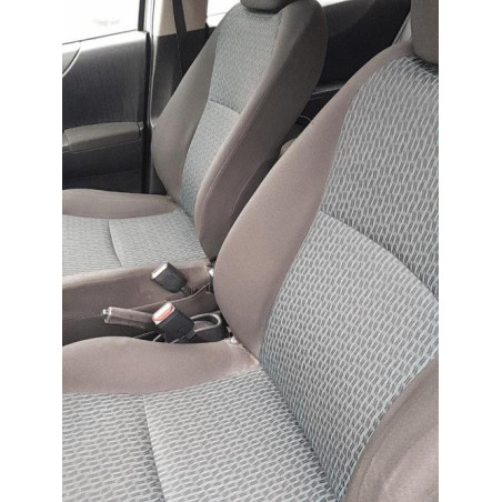 Siege avant gauche TOYOTA YARIS 3 PHASE 1 d’occasion